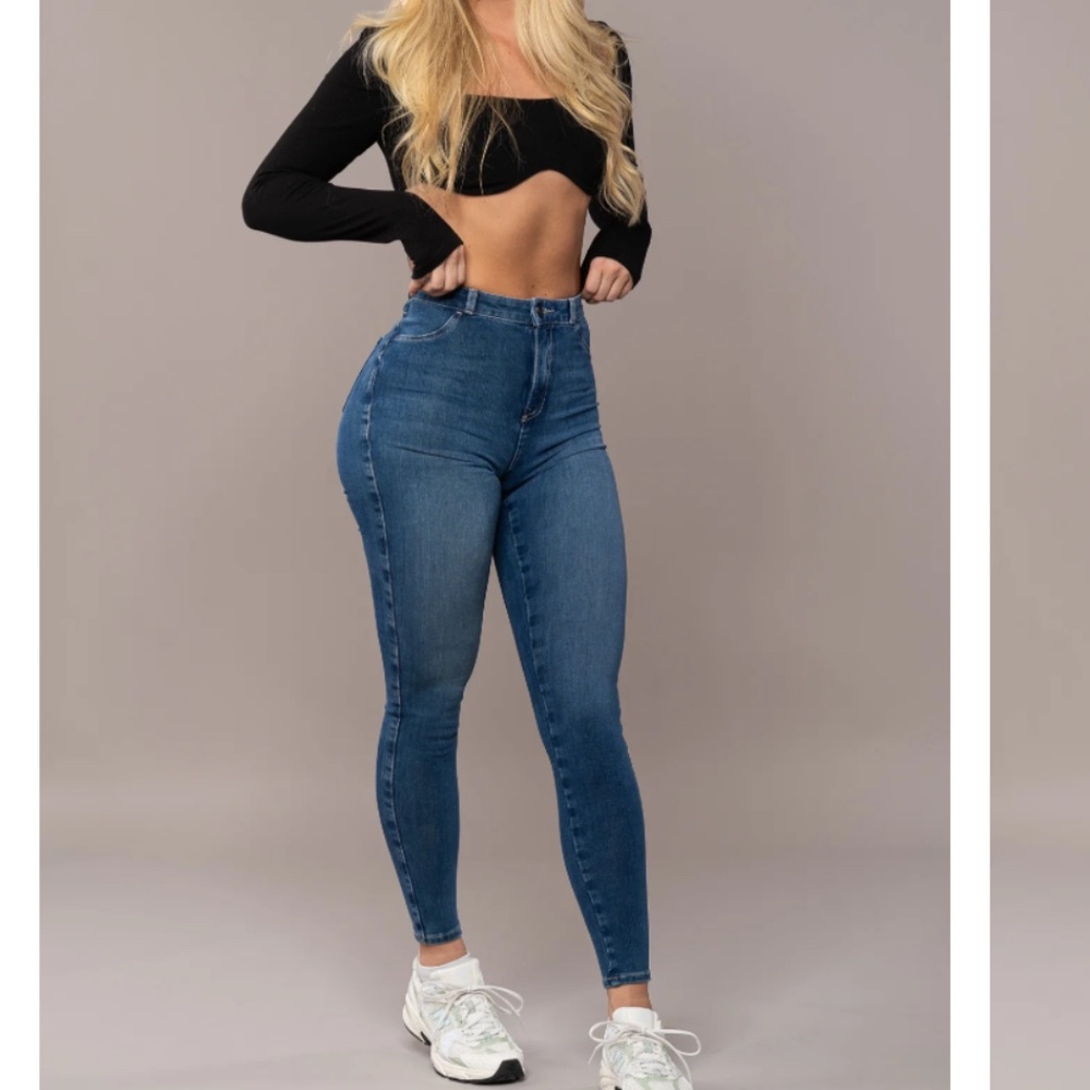 FITJEANS 360 High Waisted - Sapphire Blue - Picture 2 of 13